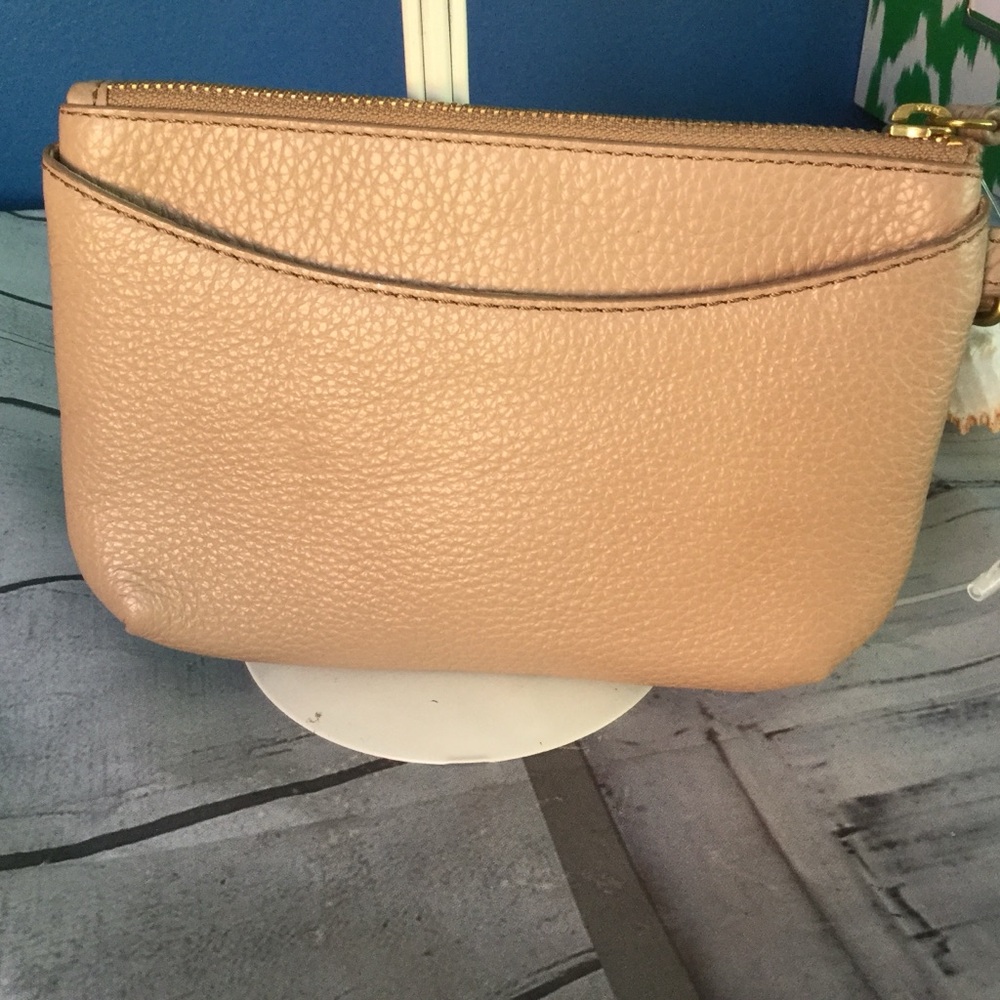 Fossil Tan Leather Clutch Wristlet Gold Tone hardware